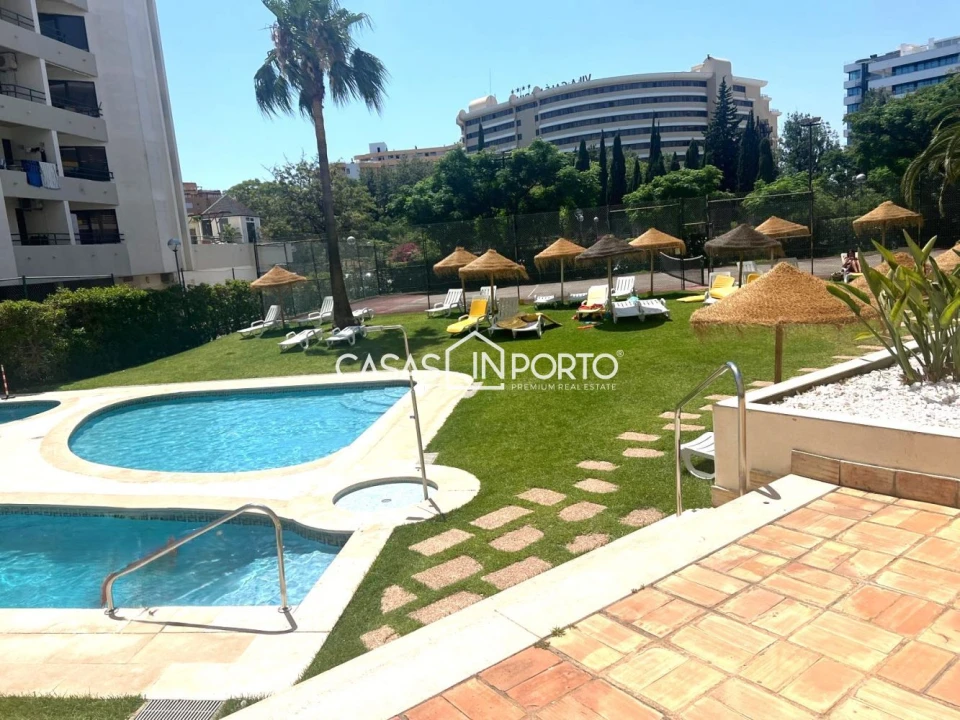 Apartamento T1 para Venda em Quarteira Foto 4