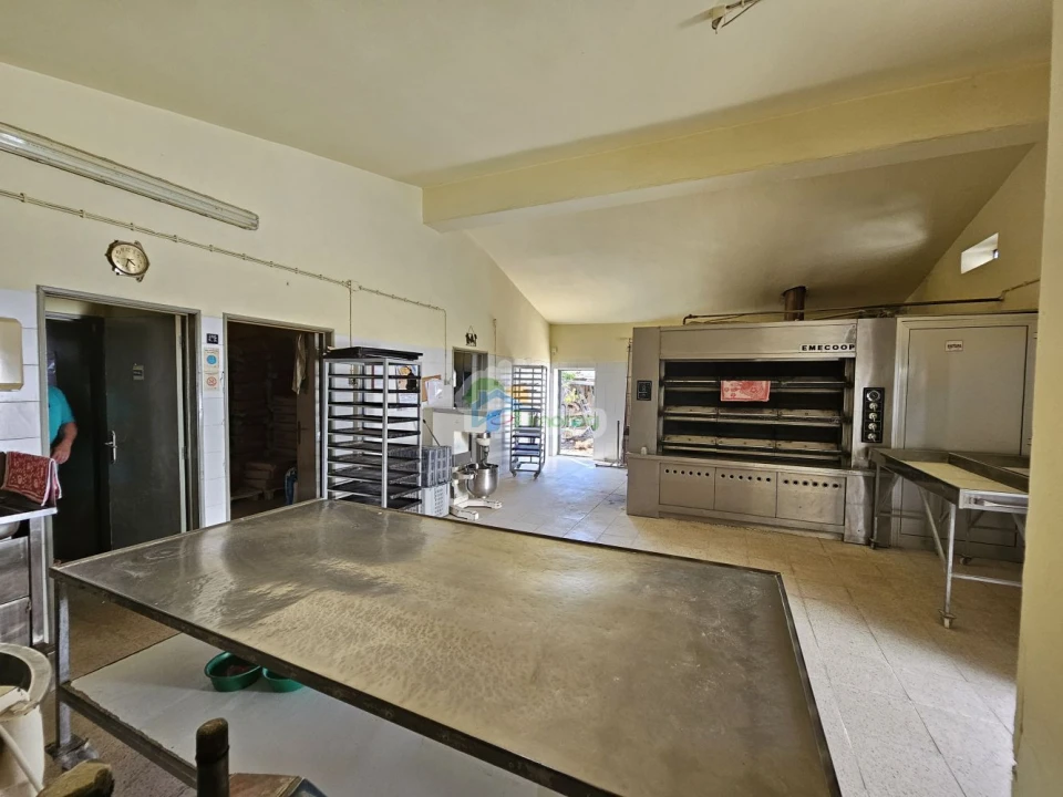 Loja para Venda em Campo e Campinho Foto 4