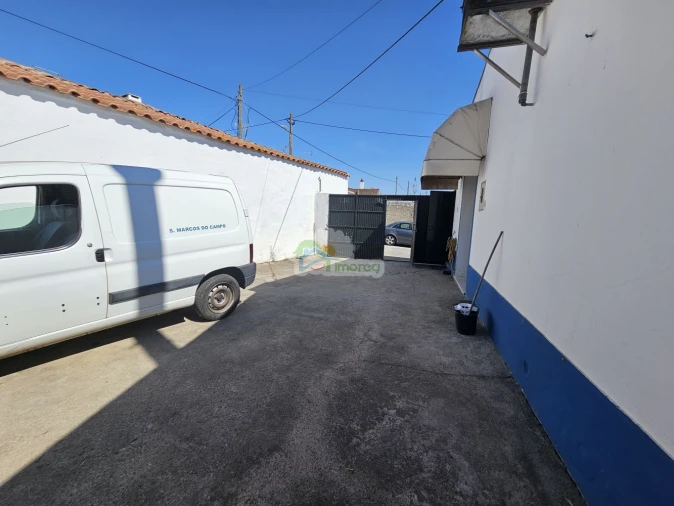 Moradia T3 para Venda em Campo e Campinho Foto 10