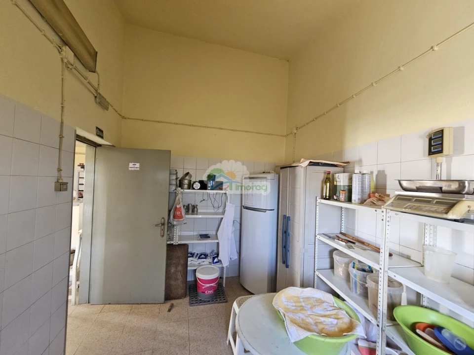 Moradia T3 para Venda em Campo e Campinho Foto 4