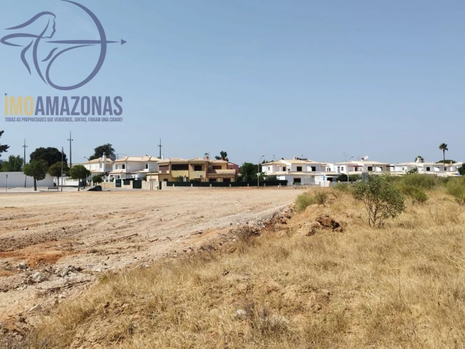 Terreno para Venda em Alcantarilha e Pêra Foto 1