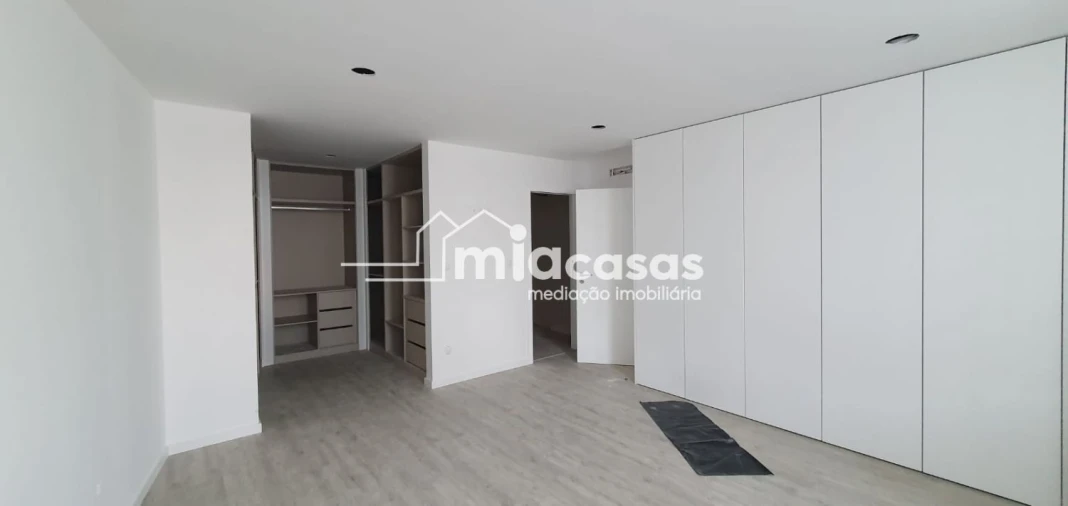 Apartamento T2 para Venda em Luso Foto 10
