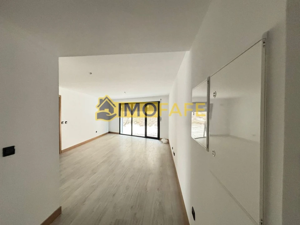 Apartamento T3 para Venda em Fornelos Foto 42