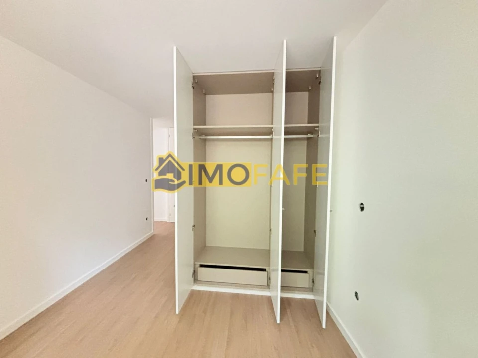 Apartamento T3 para Venda em Fornelos Foto 14
