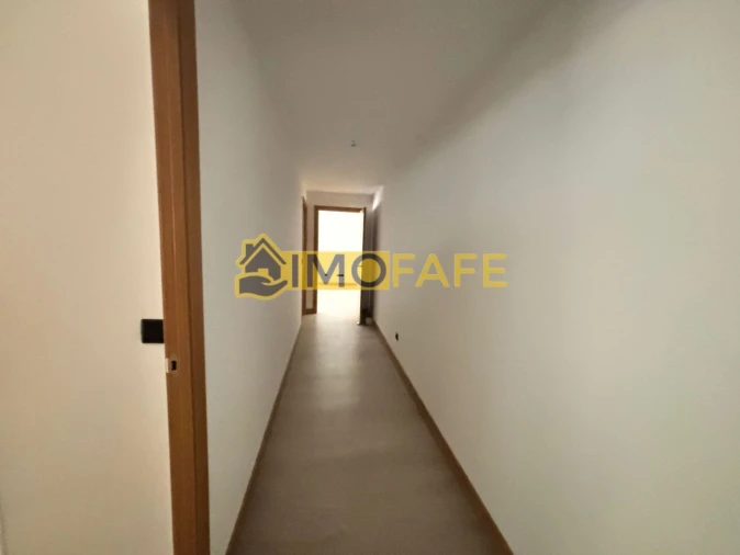 Apartamento T3 para Venda em Fornelos Foto 27