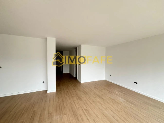 Apartamento T3 para Venda em Fornelos Foto 7