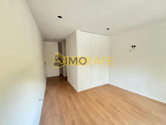 Apartamento T3 para Venda em Fornelos Foto 16