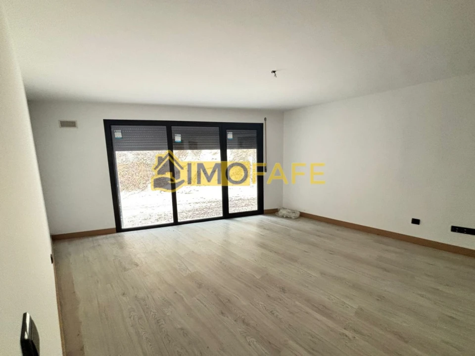 Apartamento T3 para Venda em Fornelos Foto 10