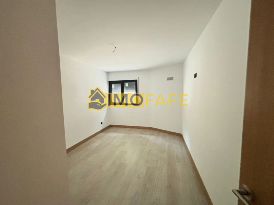 Apartamento T3 para Venda em Fornelos Foto 31