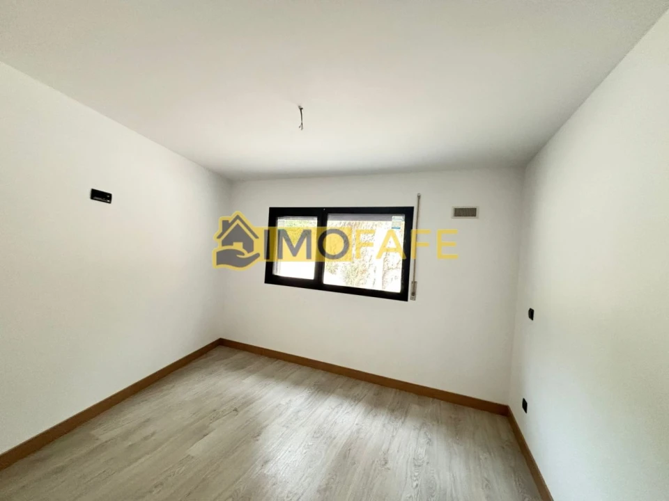 Apartamento T3 para Venda em Fornelos Foto 25