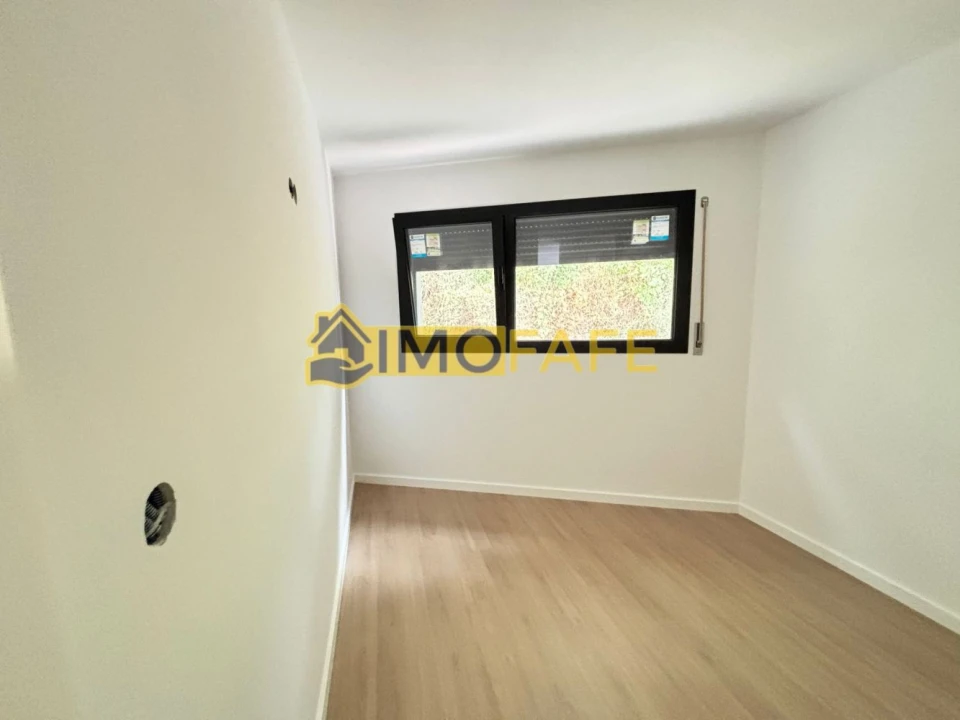 Apartamento T3 para Venda em Fornelos Foto 10