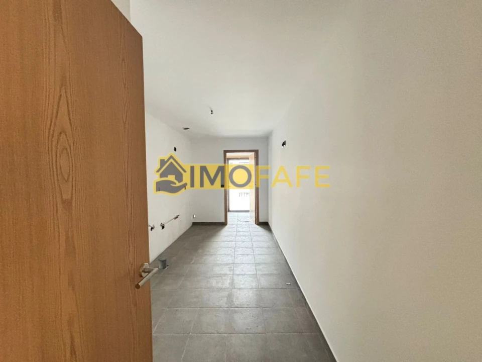 Apartamento T3 para Venda em Fornelos Foto 16