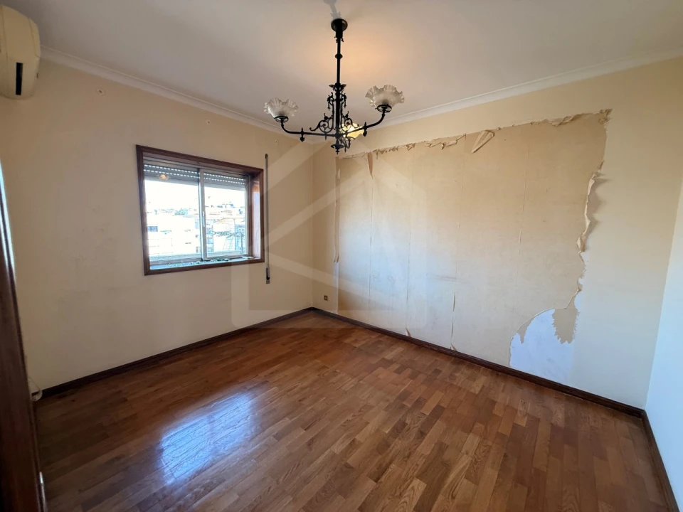 Apartamento T4 para Venda em São João da Madeira Foto 23