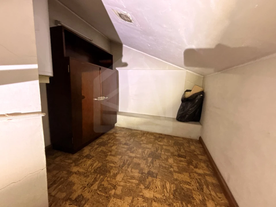 Apartamento T4 para Venda em São João da Madeira Foto 26