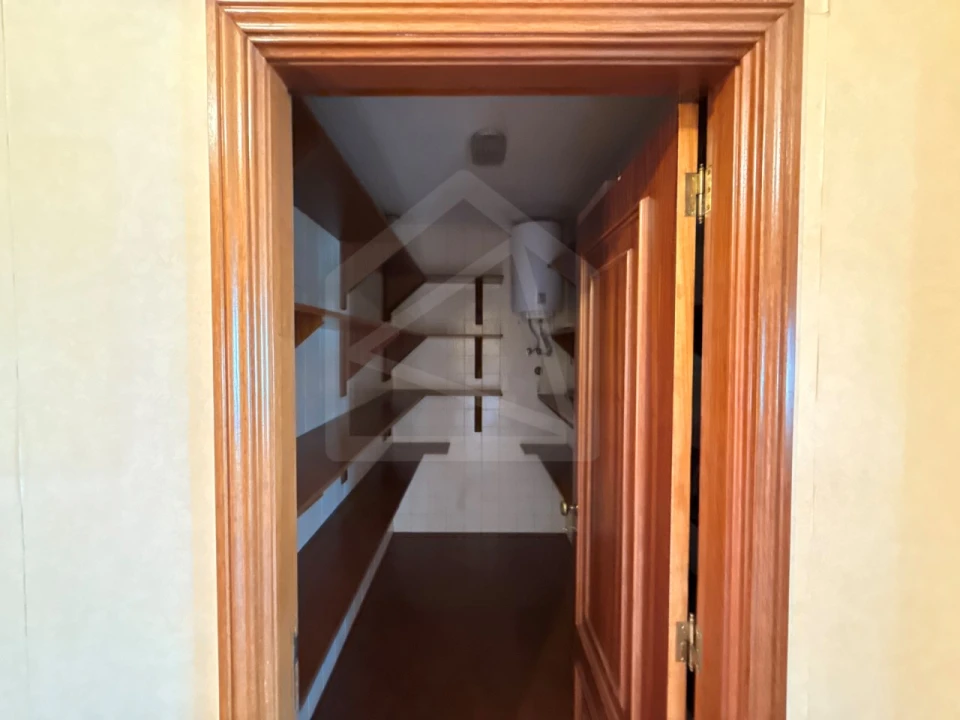 Apartamento T4 para Venda em São João da Madeira Foto 28