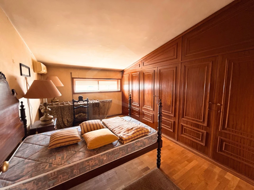 Apartamento T4 para Venda em São João da Madeira Foto 8