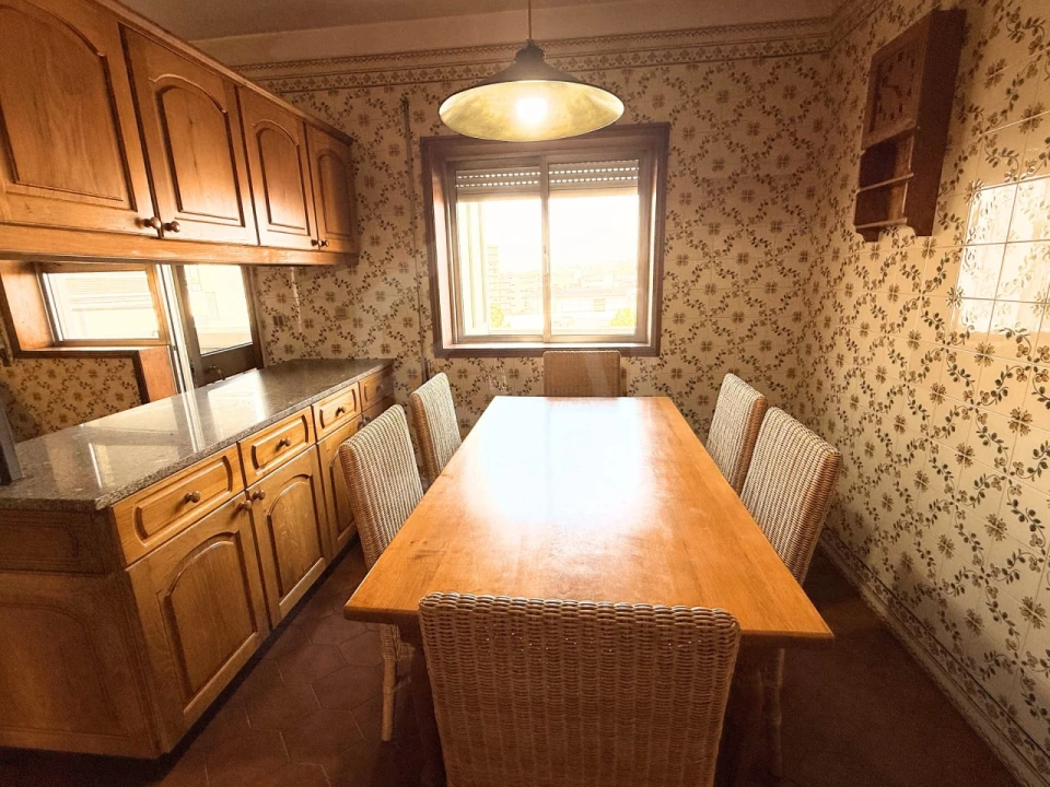 Apartamento T4 para Venda em São João da Madeira Foto 13