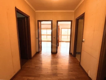 Apartamento T4 para Venda em São João da Madeira