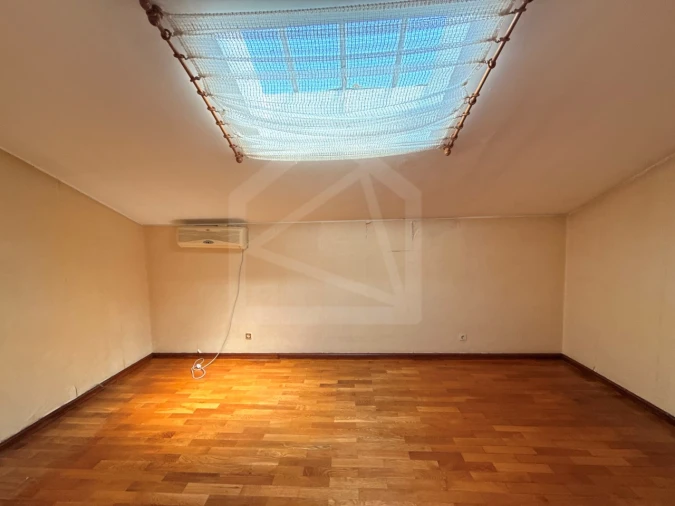 Apartamento T4 para Venda em São João da Madeira Foto 15