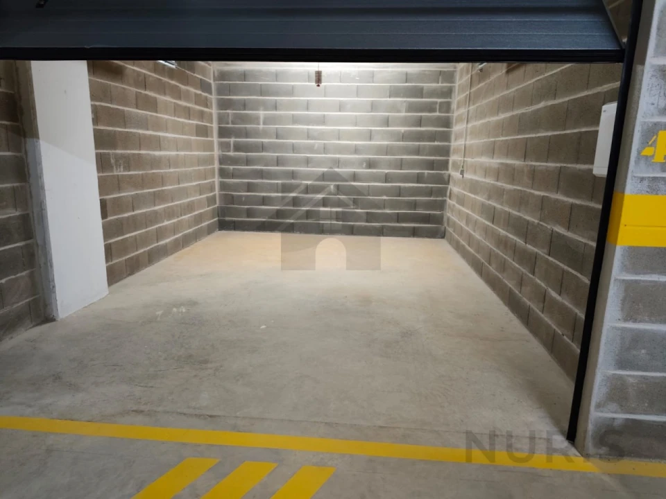 Garagem para Venda em Portimão Foto 7