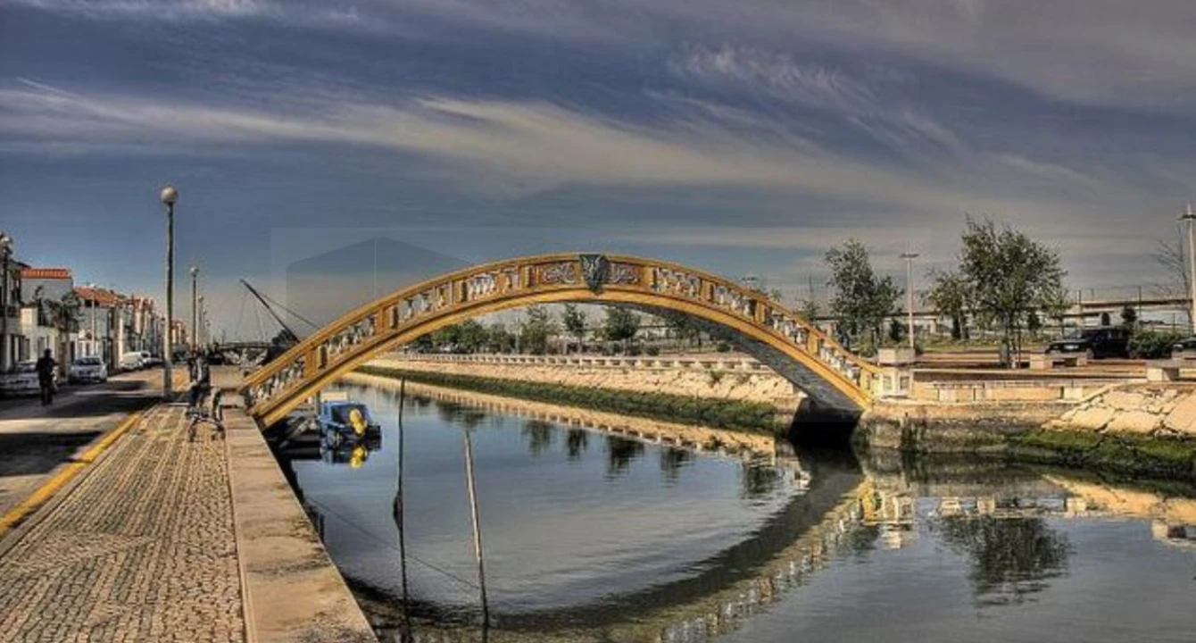 Apartamento T4 para Venda em Glória e Vera Cruz Foto 4