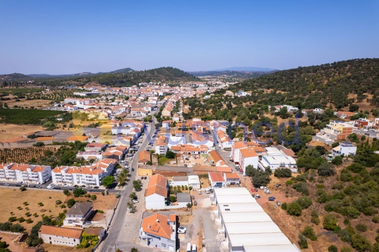 Armazém para Venda em São Bartolomeu de Messines Foto 15
