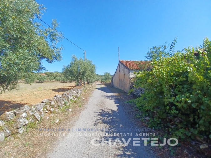 Moradia T2 para Venda em Chãos