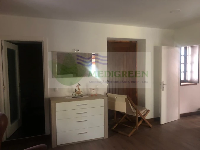 Moradia T2 para Venda em Couto de Esteves Foto 8