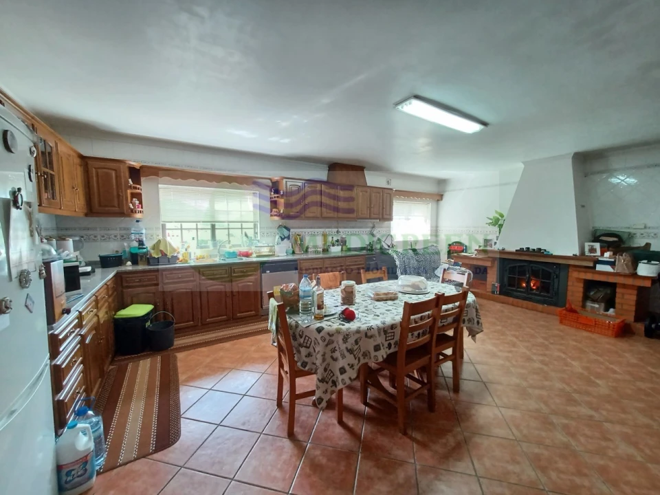 Moradia T3 para Venda em Cedrim e Paradela Foto 2