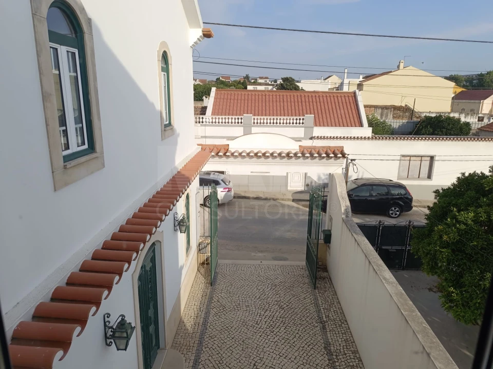 Moradia T4 para Venda em Alpiarça Foto 5