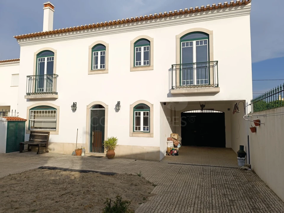 Moradia T4 para Venda em Alpiarça Foto 6