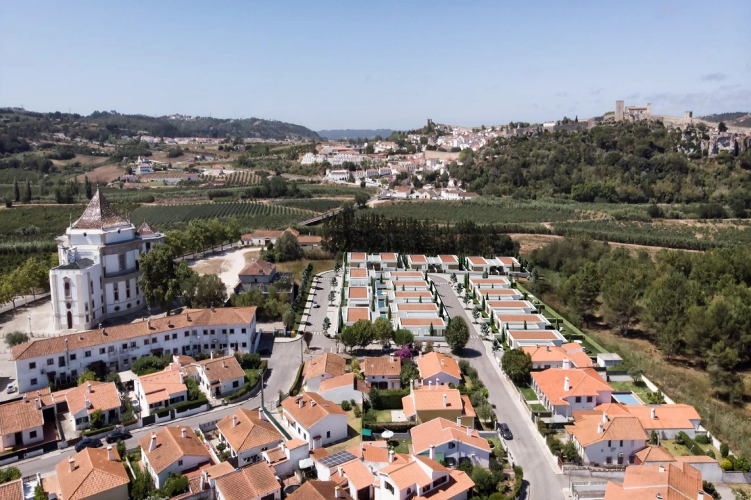 Moradia T3 para Venda em Santa Maria, São Pedro e Sobral da Lagoa Foto 3