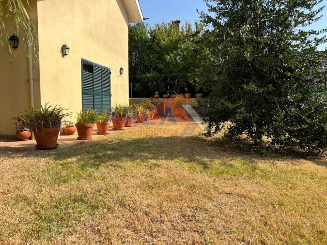 Moradia T4 para Venda em Macieira de Sarnes Foto 50