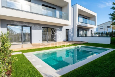 Moradia T4 para Venda em Alcabideche