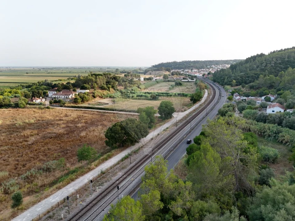 Terreno para Venda em Vale de Santarem Foto 2