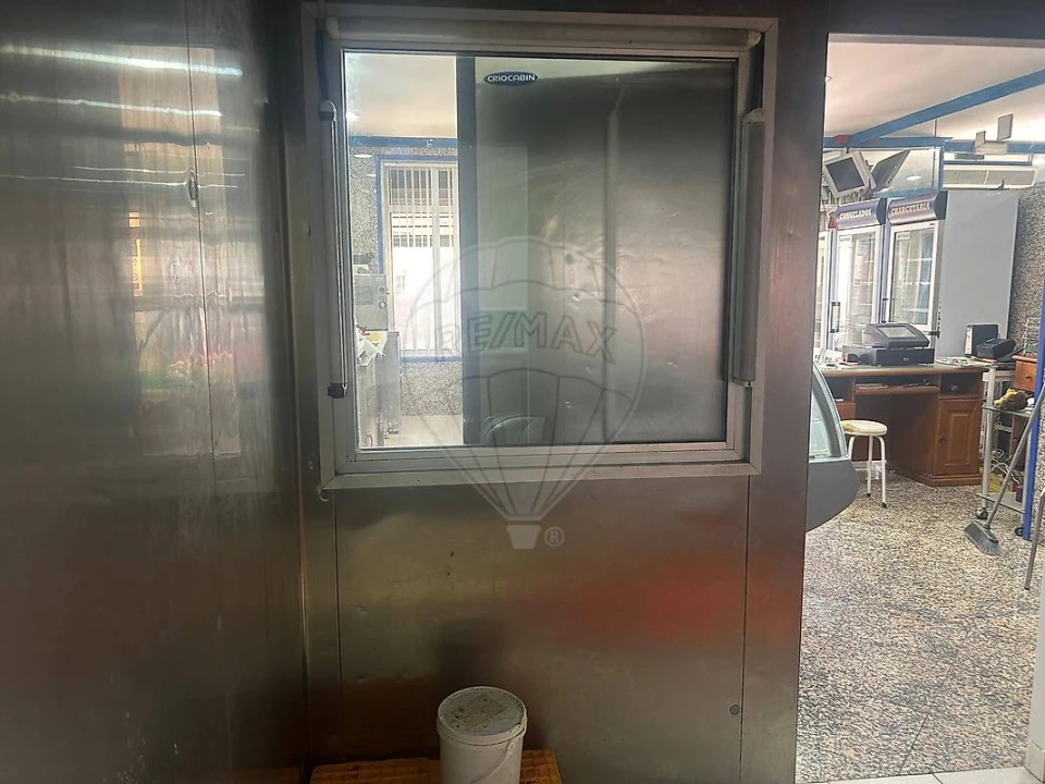 Negócio para Venda em Rio de Mouro Foto 6