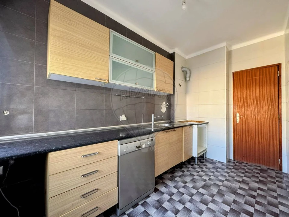 Apartamento T3 para Venda em Setubal (São Sebastião) Foto 9