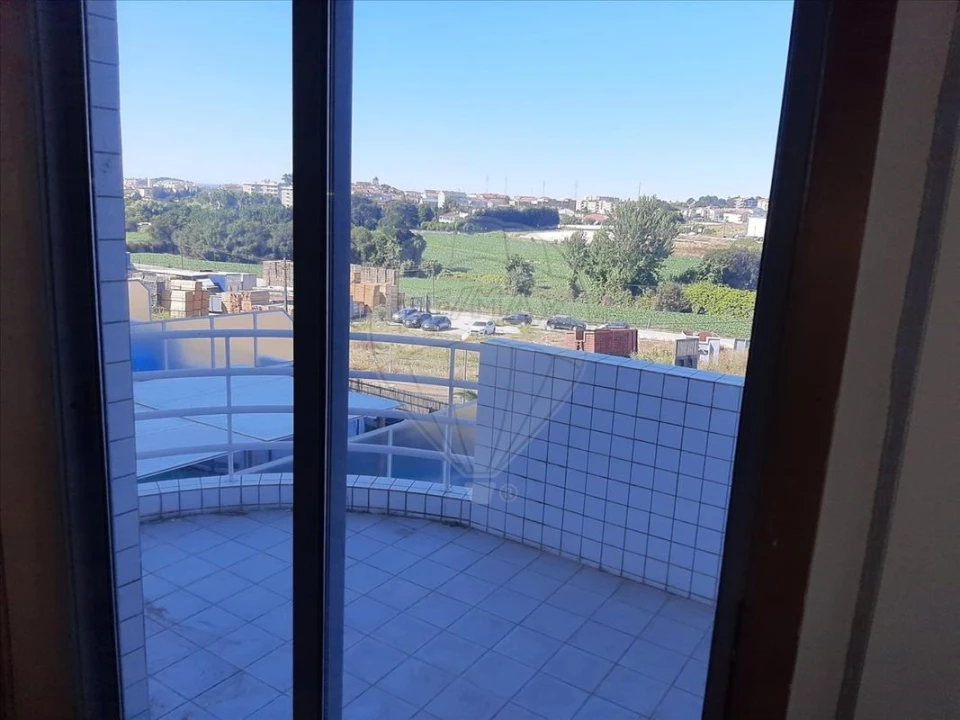 Apartamento T2 para Venda em Rio Tinto Foto 12