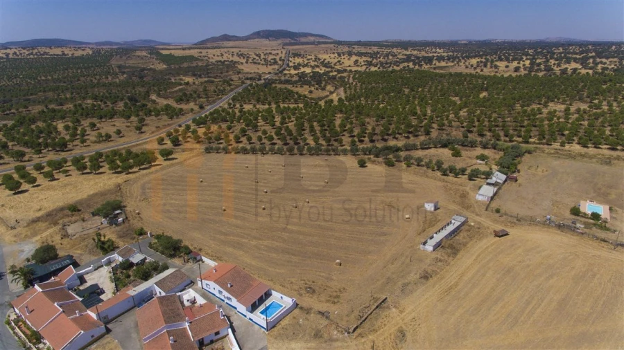 Terreno Misto para Venda em Mertola Foto 3