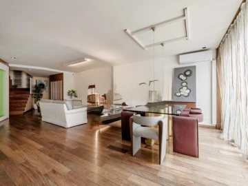 Apartamento T3 para Venda em Aldoar, Foz do Douro e Nevogilde