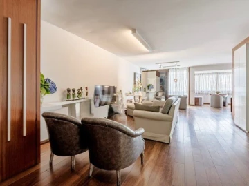 Apartamento T3 para Venda em Aldoar, Foz do Douro e Nevogilde