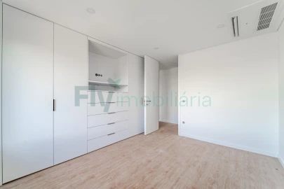 Apartamento T3 para Venda em Silvares, Pias, Nogueira e Alvarenga