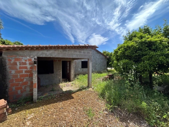 Moradia T3 para Venda em Nossa Senhora do Pranto Foto 9