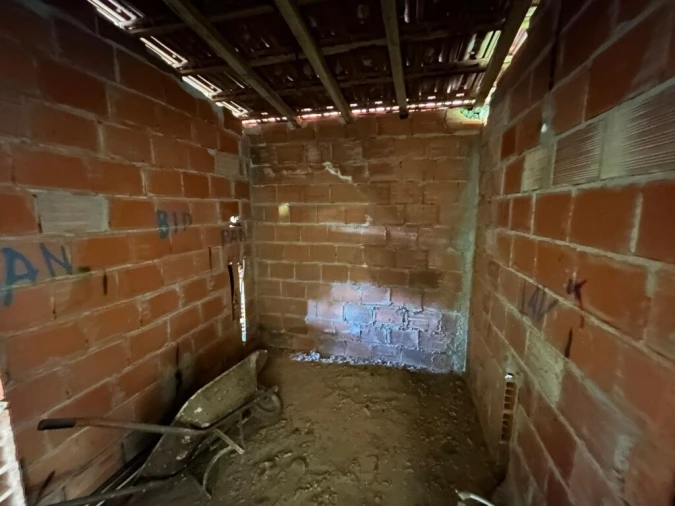 Moradia T3 para Venda em Nossa Senhora do Pranto Foto 16