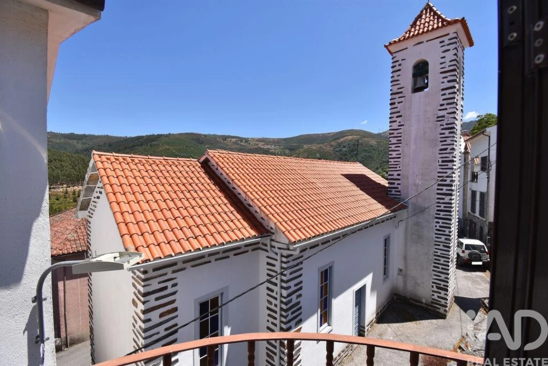 Moradia T2 para Venda em Benfeita Foto 17