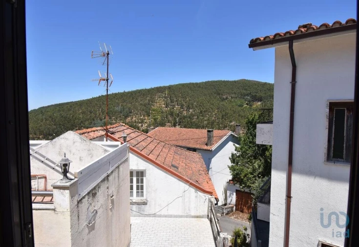Moradia T2 para Venda em Benfeita Foto 12