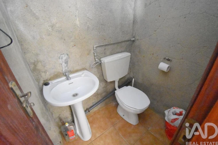 Moradia T2 para Venda em Benfeita Foto 22