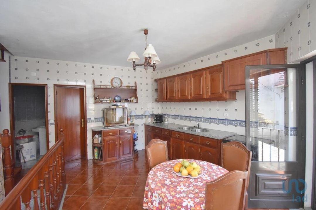 Moradia T2 para Venda em Benfeita Foto 4