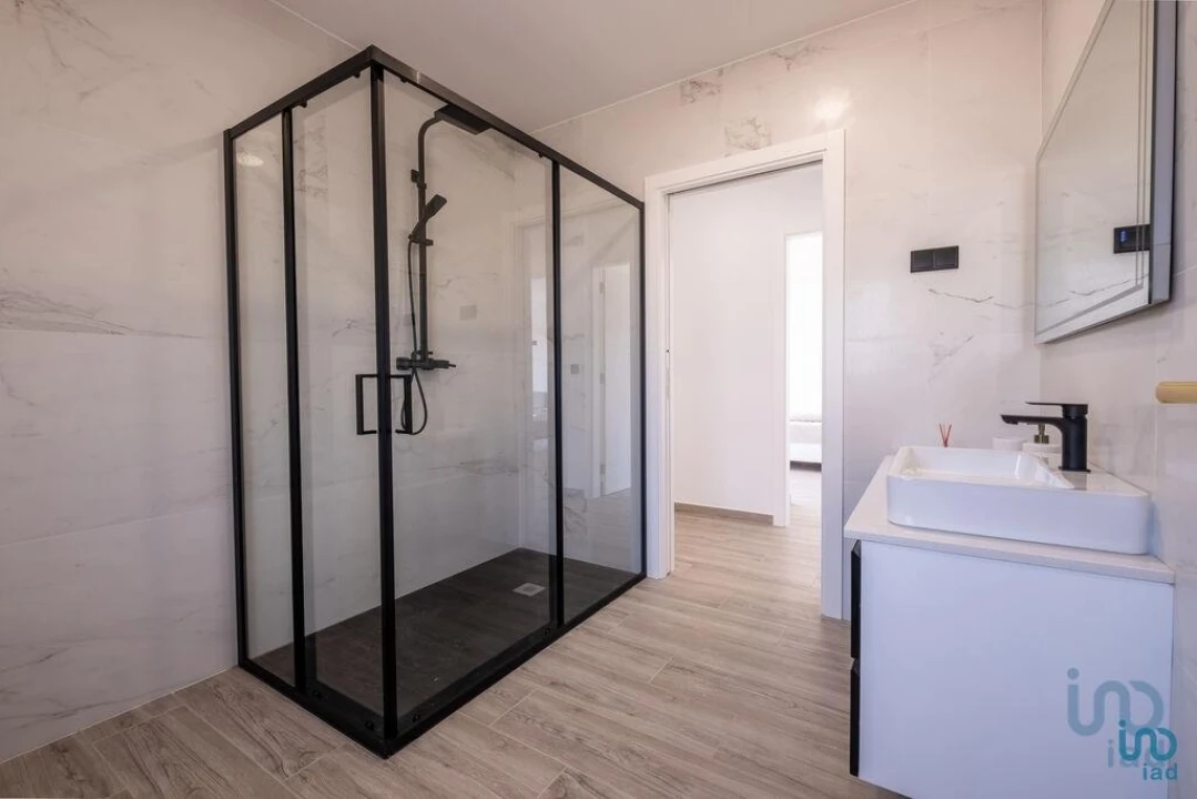 Moradia T4 para Venda em São Miguel, Santa Eufémia e Rabaçal Foto 14