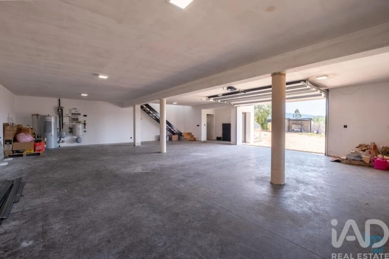 Moradia T4 para Venda em São Miguel, Santa Eufémia e Rabaçal Foto 29